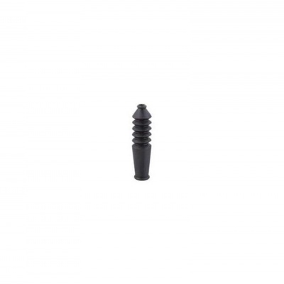 Peça pequena preta em fundo branco