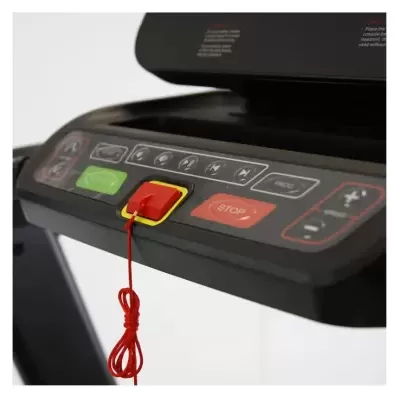 Painel de controlo preto de passadeira com botões verdes e vermelhos e cordão de segurança