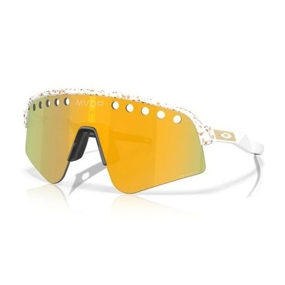 Óculos de sol desportivos estilo máscara com lente amarela refletora e armação branca com padrão de pontos castanhos