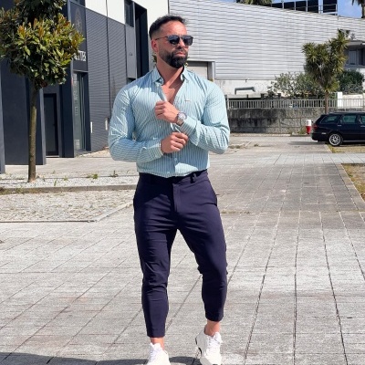 https://www.galerias-martins.pt/product/camisa-slim-fit-verde-riscas