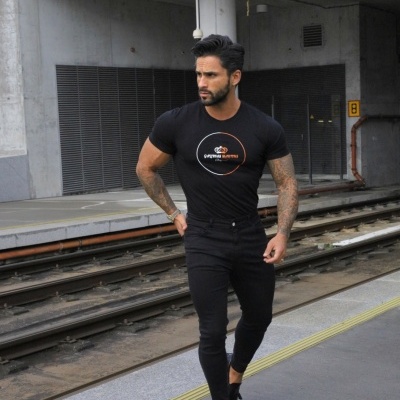 https://www.galerias-martins.pt/product/t-shirt-slim-fit-14
