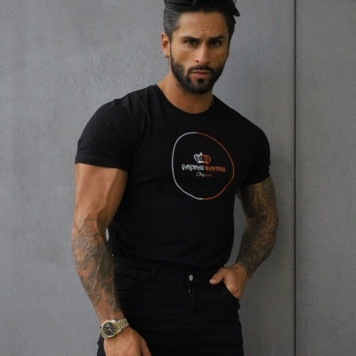https://www.galerias-martins.pt/product/t-shirt-slim-fit-14