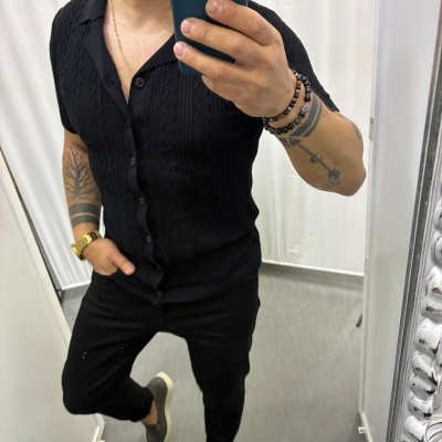 https://www.galerias-martins.pt/product/camisa-trico-preto