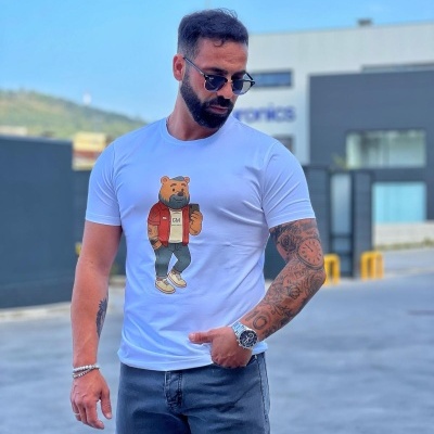 https://www.galerias-martins.pt/product/t-shirt-branco-4