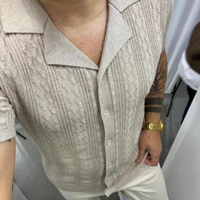 https://www.galerias-martins.pt/product/camisa-trico-bege