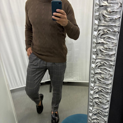 https://www.galerias-martins.pt/product/camisola-trico-castanho