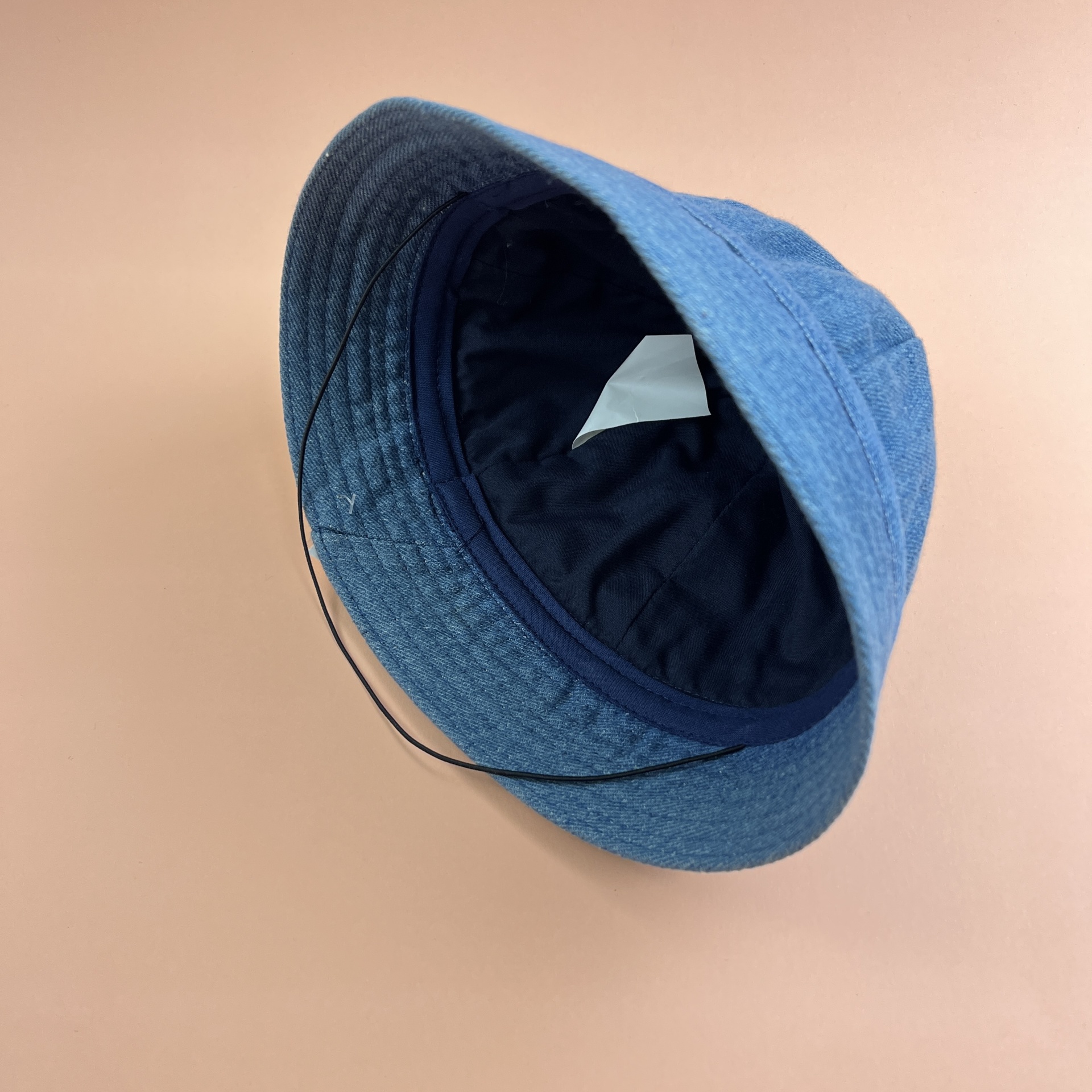 Chapéu tipo pescador azul claro