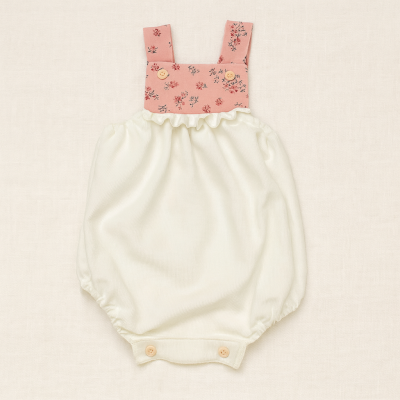 Body de bebé cor-de-rosa e branco com padrão floral e botões