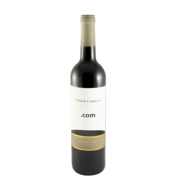 Tiago Cabaço .Com Premium tinto 2024 Garrafa de vinho com rótulo branco, texto TIAGO CABACO WINES .com e faixa preta com PREMIUM