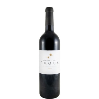 Garrafa de vinho tinto Herdade dos Grous 2021 com rótulo branco e tampa preta
