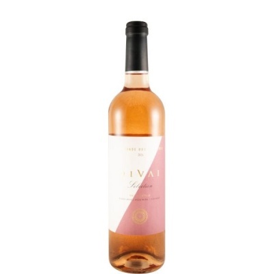 Garrafa de vinho rosé com rótulo branco e rosa e rolha preta