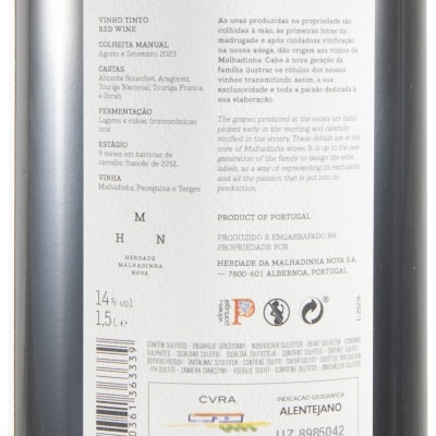 Etiqueta de vinho Monte da Peceguina com informações de produção, castas, estágio e conteúdo alcoólico