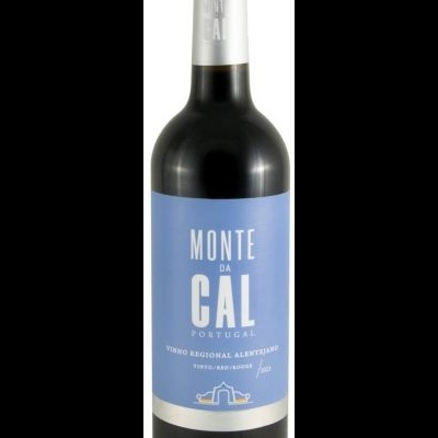 Garrafa de vinho Monte da Cal com rótulo azul e branco