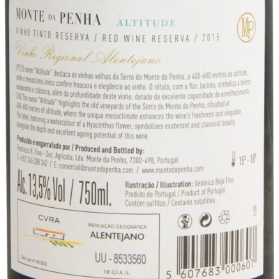 Rótulo de vinho tinto Monte da Penha Altitude Reserva 2015 com informações técnicas e ilustração.