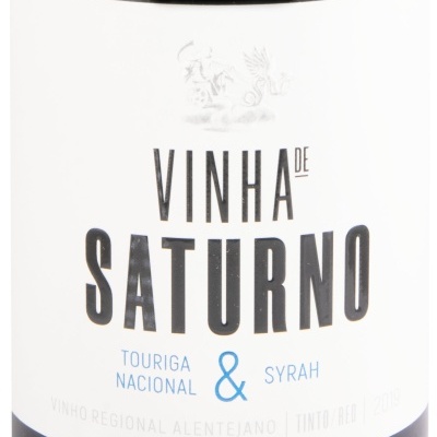 Etiqueta de vinho tinto Vinha de Saturno com touriga nacional e syrah