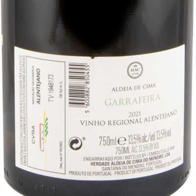 Rótulo de vinho Garrafeira Alentejano 2021 com indicações de volume e álcool