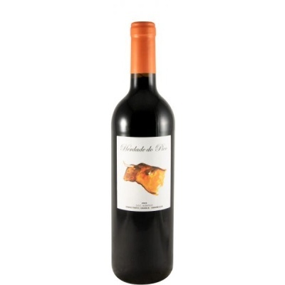 Garrafa de vinho tinto com rótulo branco e rolha laranja