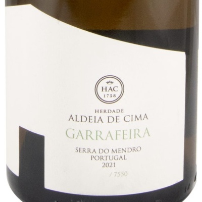Rótulo de garrafa de vinho branco com texto HAC 1758 e informações da vindima