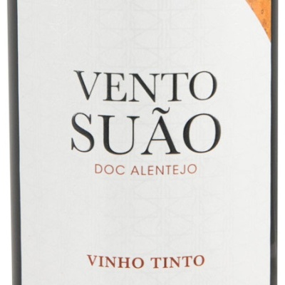 Rótulo de vinho tinto Vento Suão DOC Alentejo, detalhes branco e cobre.