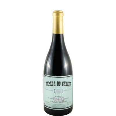 Garrafa de vinho tinto TAPADA DO CHAVES com rótulo azul claro e tampa dourada