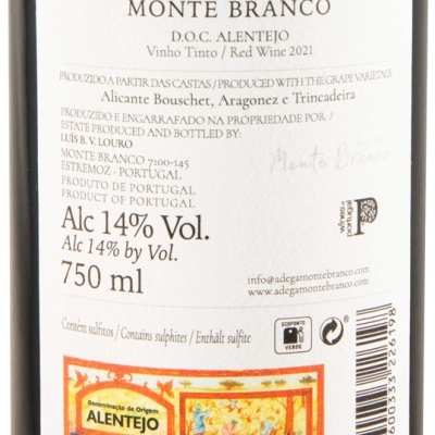 Etiqueta vinho tinto Monte Branco D.O.C. Alentejo 2021 com detalhes sobre vinho, volume alcoólico 14% e selo Denominação de Origem Alentejo.