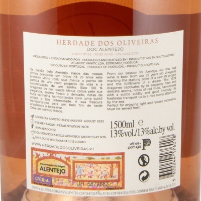 Etiqueta de vinho rosé Herdade dos Oliveiras DOC Alentejo 2023 com informações de produção e composição