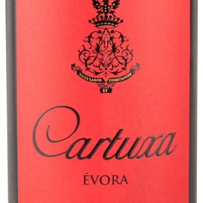 Rótulo vermelho de vinho tinto Cartuxa Reserva 2019