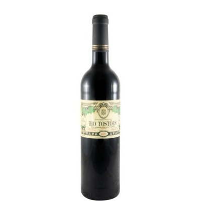 Garrafa de vinho tinto BIO TOSTÕES com rótulo branco e detalhes em verde