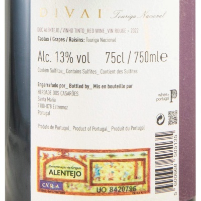 Etiqueta de vinho tinto DIVA I Touriga Nacional DOC Alentejo 2022 com indicação de volume e castas