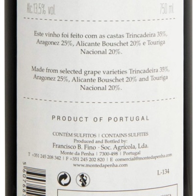 Rótulo traseiro de vinho Monte da Penha 2013 com informações das castas e produtor