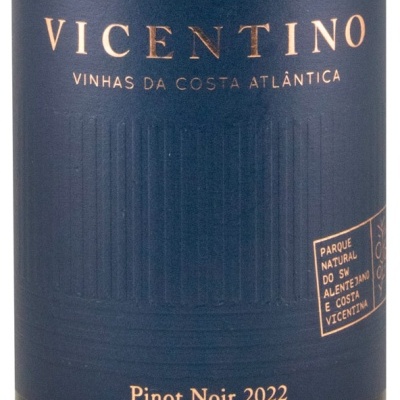 Etiqueta vinho azul com texto dourado e branco
