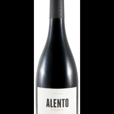 Garrafa de vinho tinto Alento Reserva Estremoz 2022 com rótulo branco