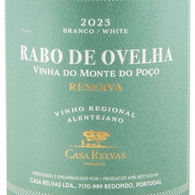 Etiqueta de vinho branco Reserva 2023 com texto e logotipo