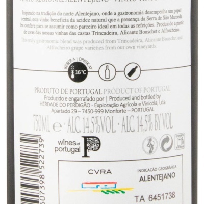 Etiqueta traseira de vinho tinto regional Alentejano com informações de produção e embalagem