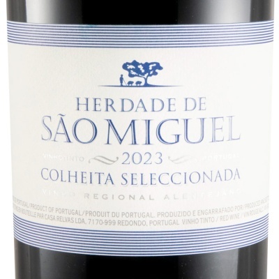 Rótulo de vinho tinto Herdade de São Miguel 2023 com design em azul e branco