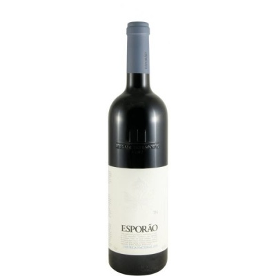 Garrafa de vinho tinto com rótulo branco e tampa cinzenta