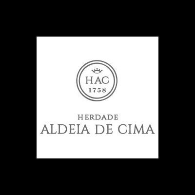 Logotipo Herdade Aldeia de Cima com texto e coroa