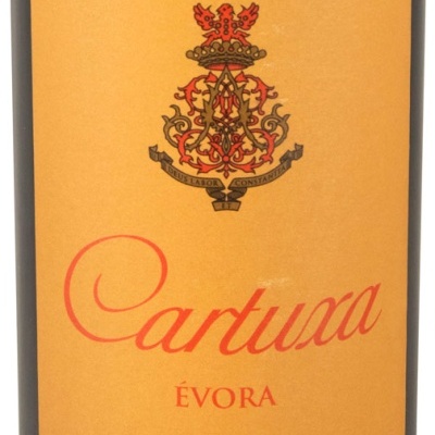 Rótulo de vinho Cartuxa Évora Tinto Colheita 2022 com brasão