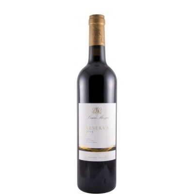 Garrafa de vinho tinto Loma Negra Reserva 2015 com rótulo branco