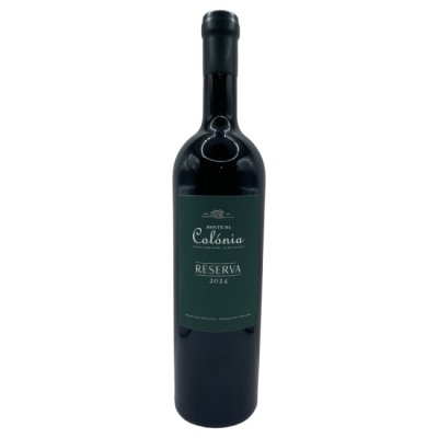 Garrafa de vinho tinto Monte da Colónia Reserva 2024 com rótulo verde escuro