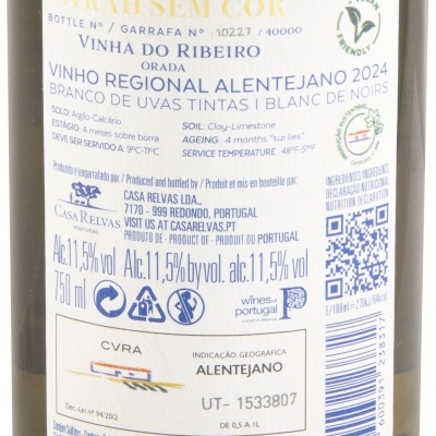 Rótulo de vinho branco Syrah Sem Cor Alentejano 2024 com informações de produção e certificações.