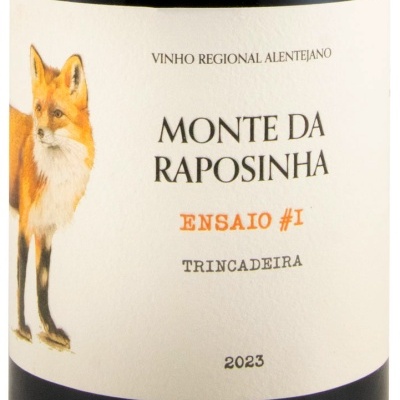 Etiqueta de vinho Monte da Raposinha com imagem de raposa e texto em português.