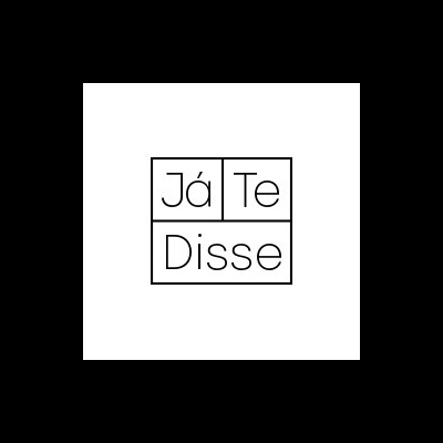 Logotipo com as palavras Já Te Disse em três quadrados