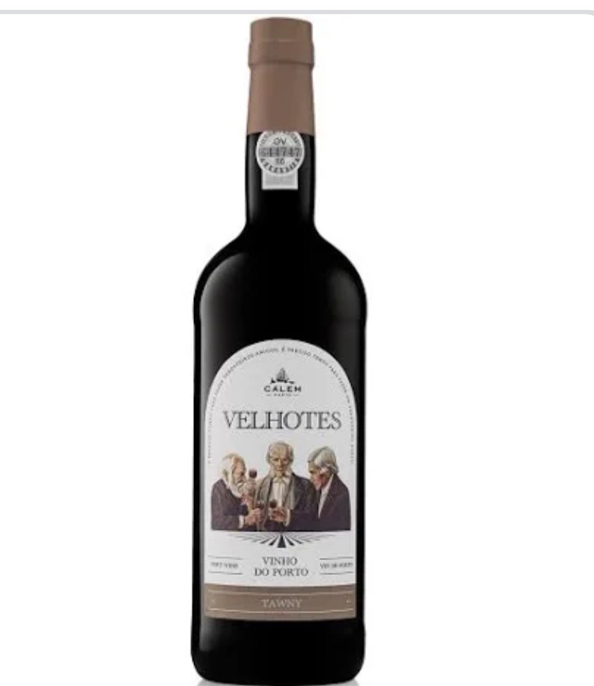 Garrafa de vinho do Porto tinto CALEM VELHOTES com rótulo e imagem de três homens idosos