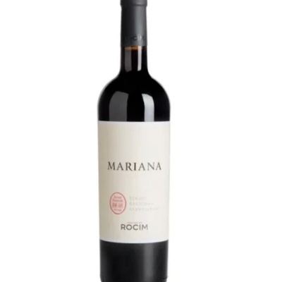 Garrafa de vinho tinto Mariana com rótulo branco e texto Preto e vermelho