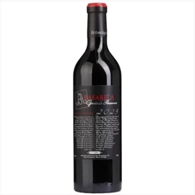 Garrafa de vinho tinto BAFarela Gourmet Reserva 2023 com rótulo preto e texto branco e vermelho