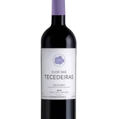Garrafa de vinho Flor das Tecedeiras Douro 2019 com rótulo branco e tampa roxa
