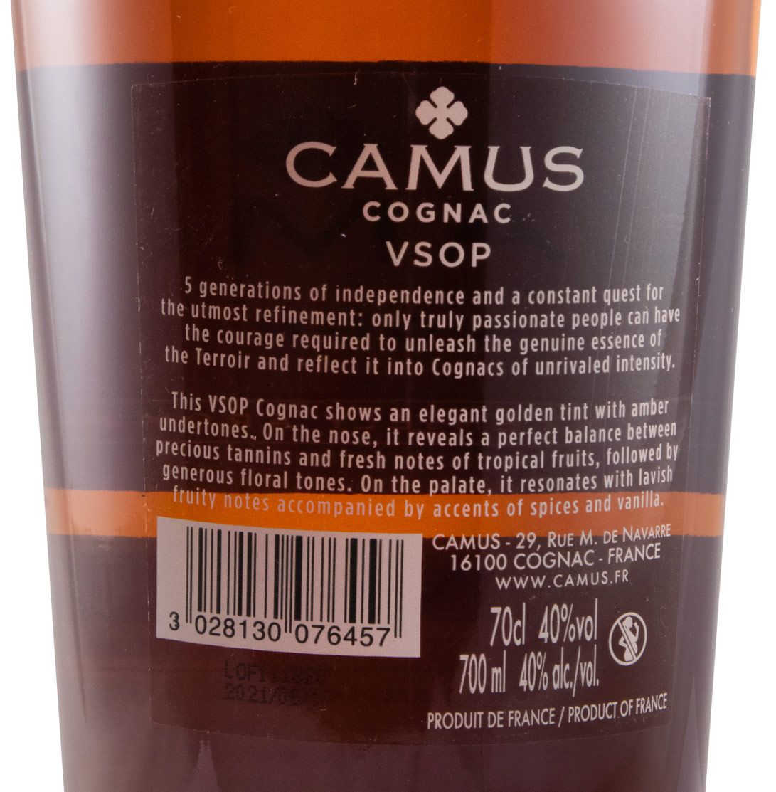 Cognac Camus Intensely Aromatic VSOP Rótulo traseiro de garrafa de conhaque Camus VSOP com texto e código de barras
