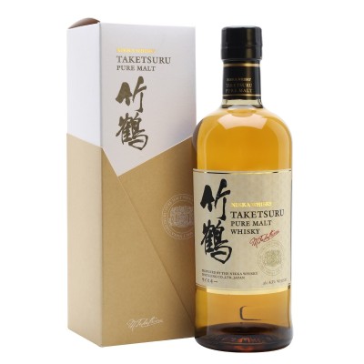 Nikka Taktsuru Pure Malt garrafa de whisky Taketsuru Pure Malt ao lado da sua caixa branca e bege