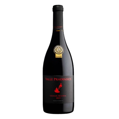 Valle Pradinhos Grande Reserva Tinto 2020 Garrafa de vinho tinto Valle Pradinhos Grande Reserva 2015 com selo gold